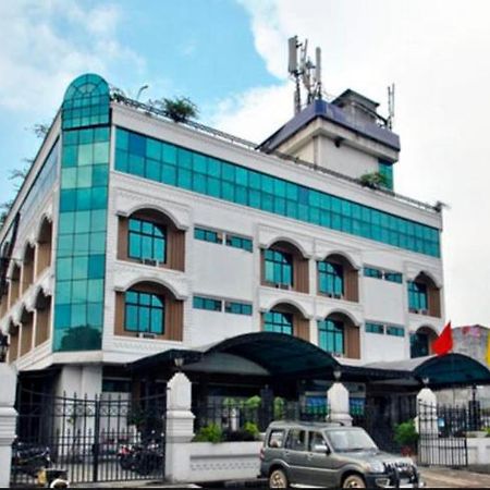 Hotel Ajay International Allahabad Exterior foto